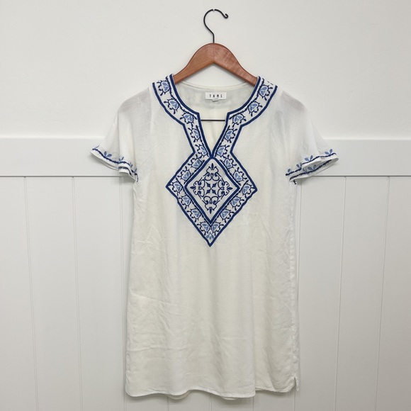 White & blue embroidered dress